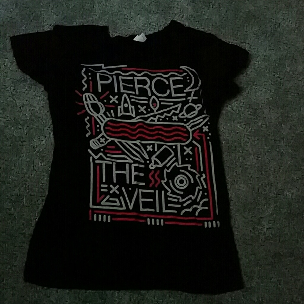 Pierce the veil shirt small